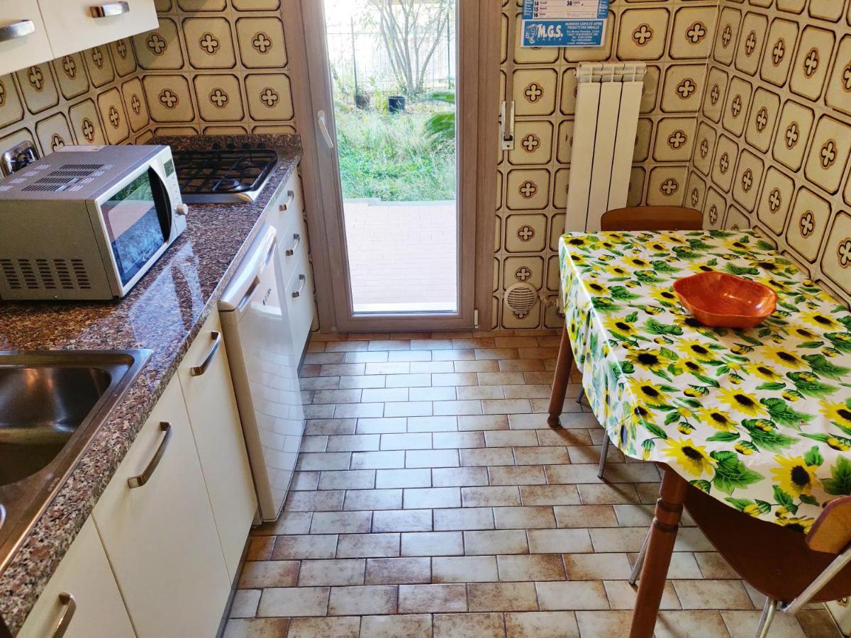 산토바르톨로메오알마레 Residenza Il Poggio 아파트 외부 사진