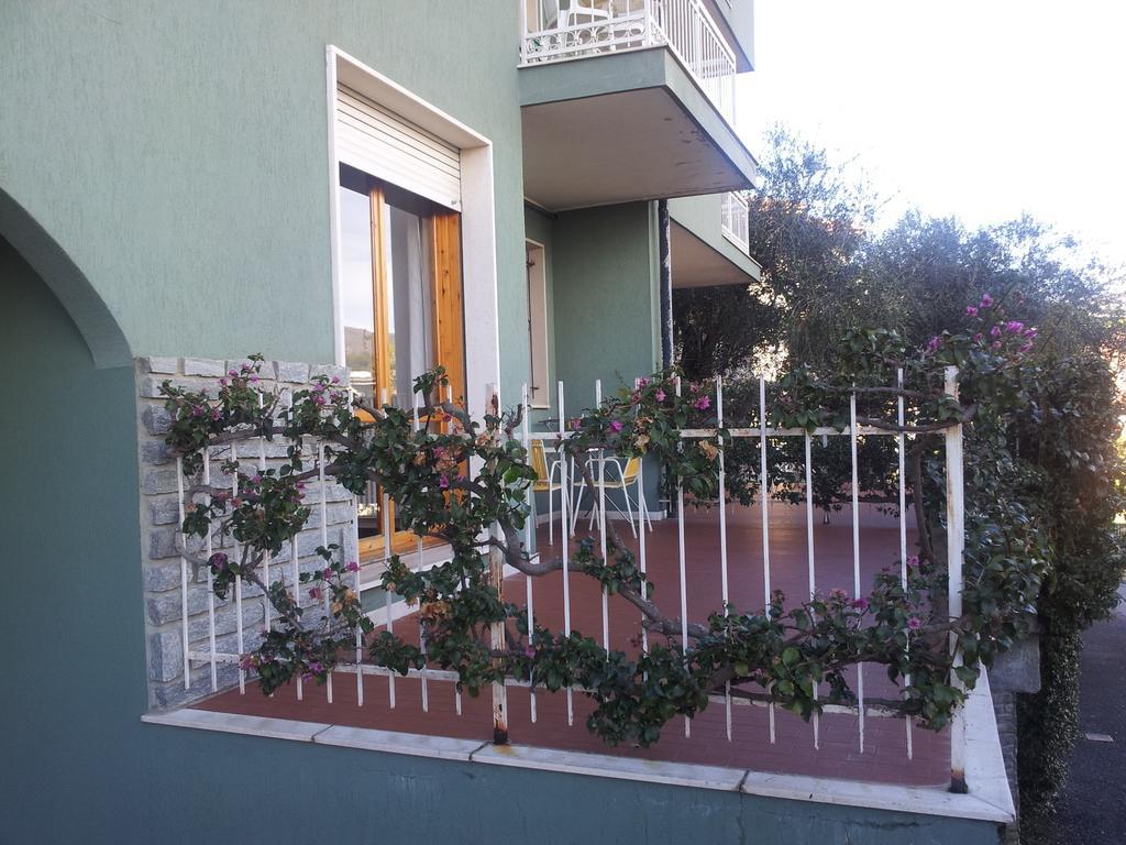 산토바르톨로메오알마레 Residenza Il Poggio 아파트 객실 사진